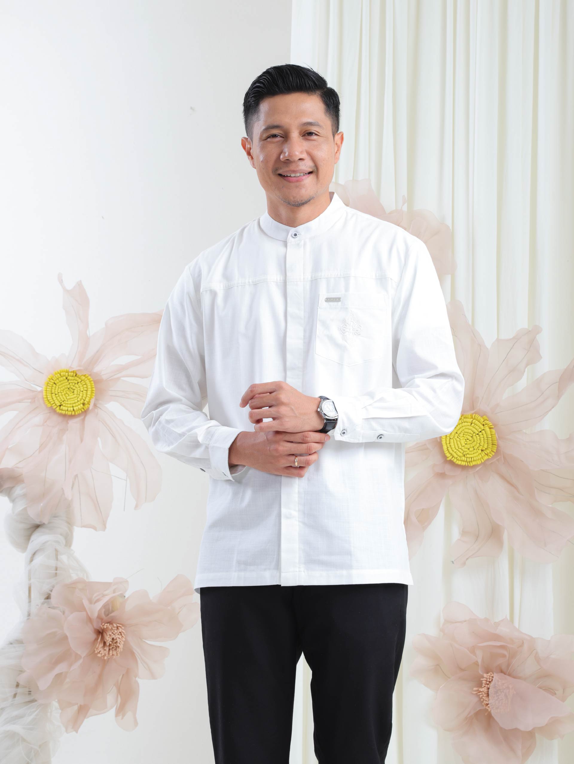 Spring Couple Pure WHite-03