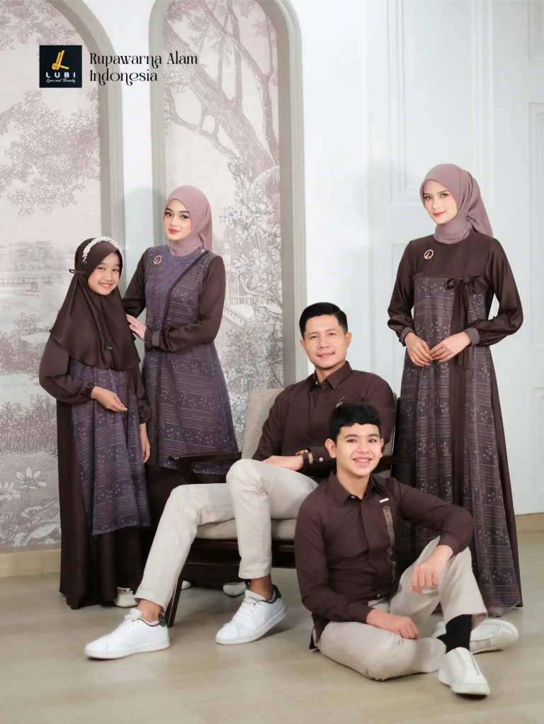 Swastamita Seal Brown